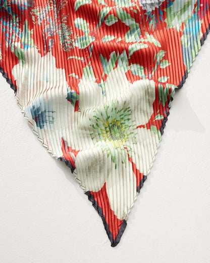 Amaryllis Pleated Diamond Scarf