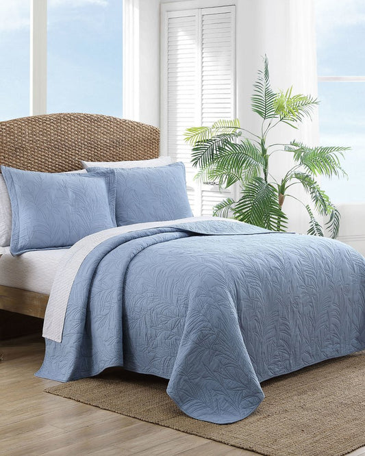 Solid Costa Sera Twin Quilt